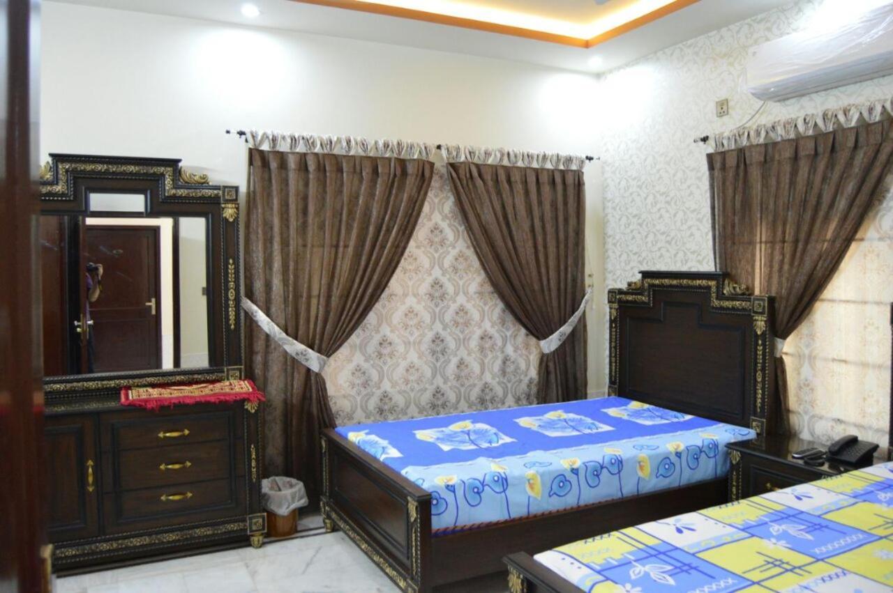 Patel Residency Guest House Karaczi Zewnętrze zdjęcie